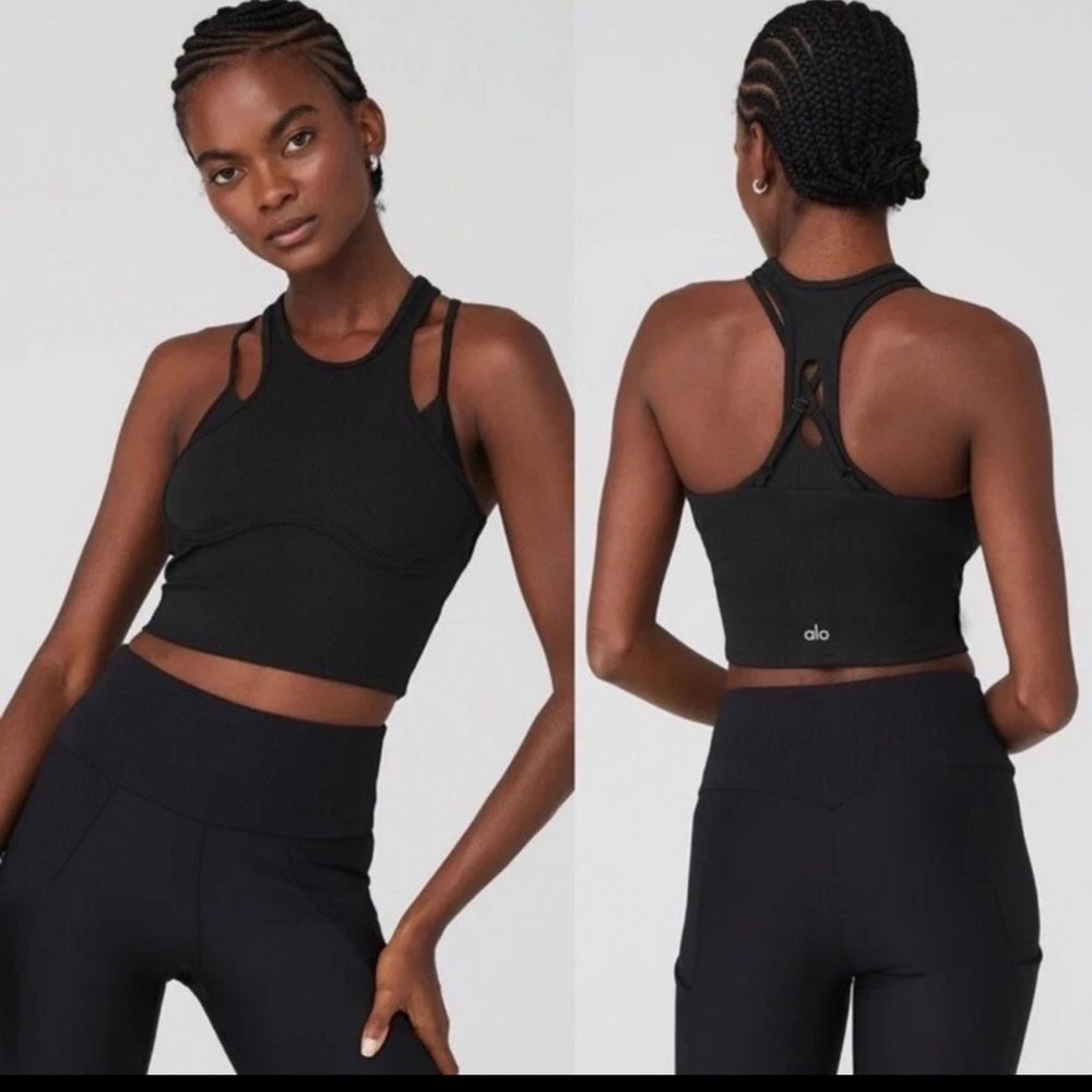 NWT Alo Yoga Ribbed Airlift Enchanted Bra Tank in Black Size XS